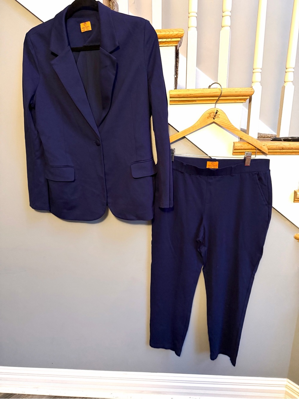 Women’s Navy Blazer and Pants Suit - Classic Two-Piece, Sz 12